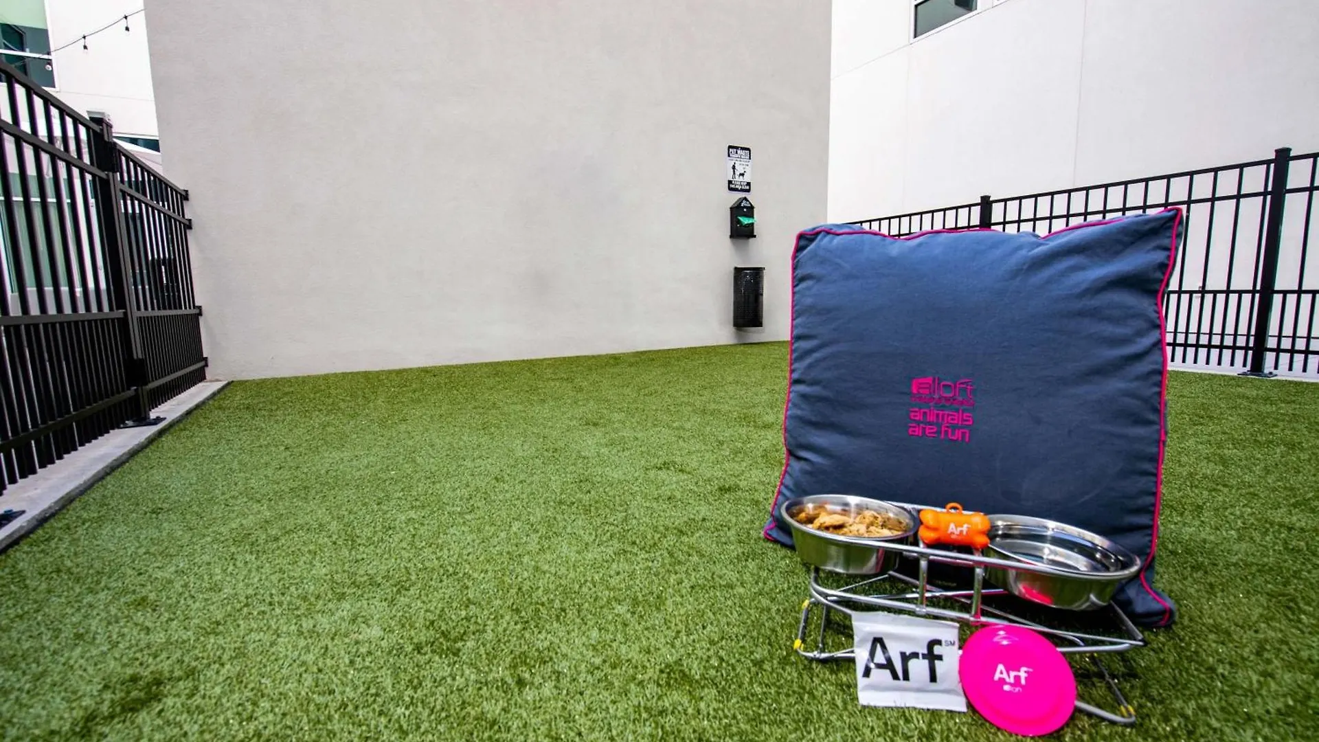 Aloft Savannah Downtown Historic District 3*,  United States