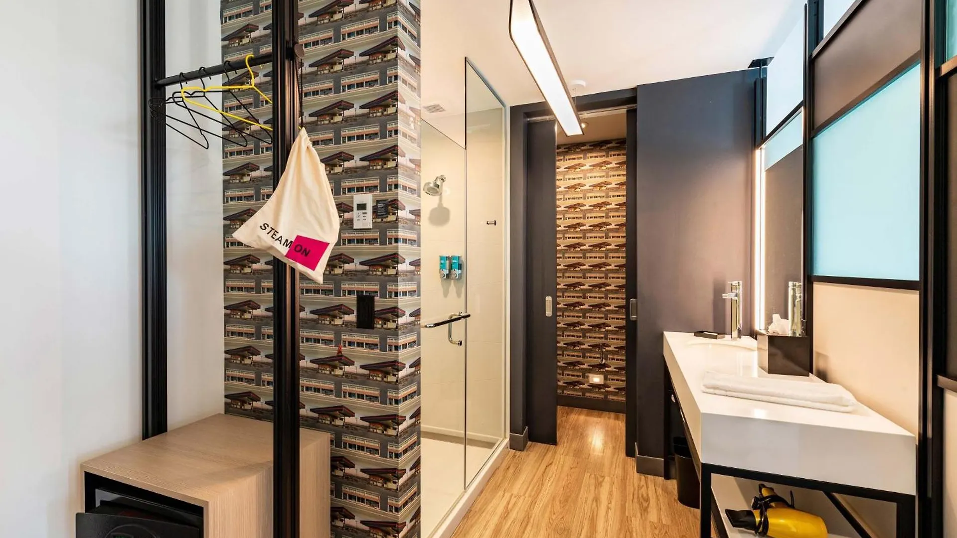 *** Hotel Aloft Savannah Downtown Historic District United States
